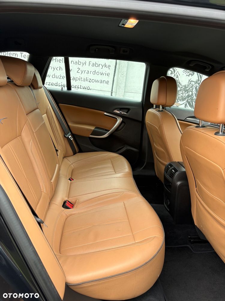 Opel Insignia - 13
