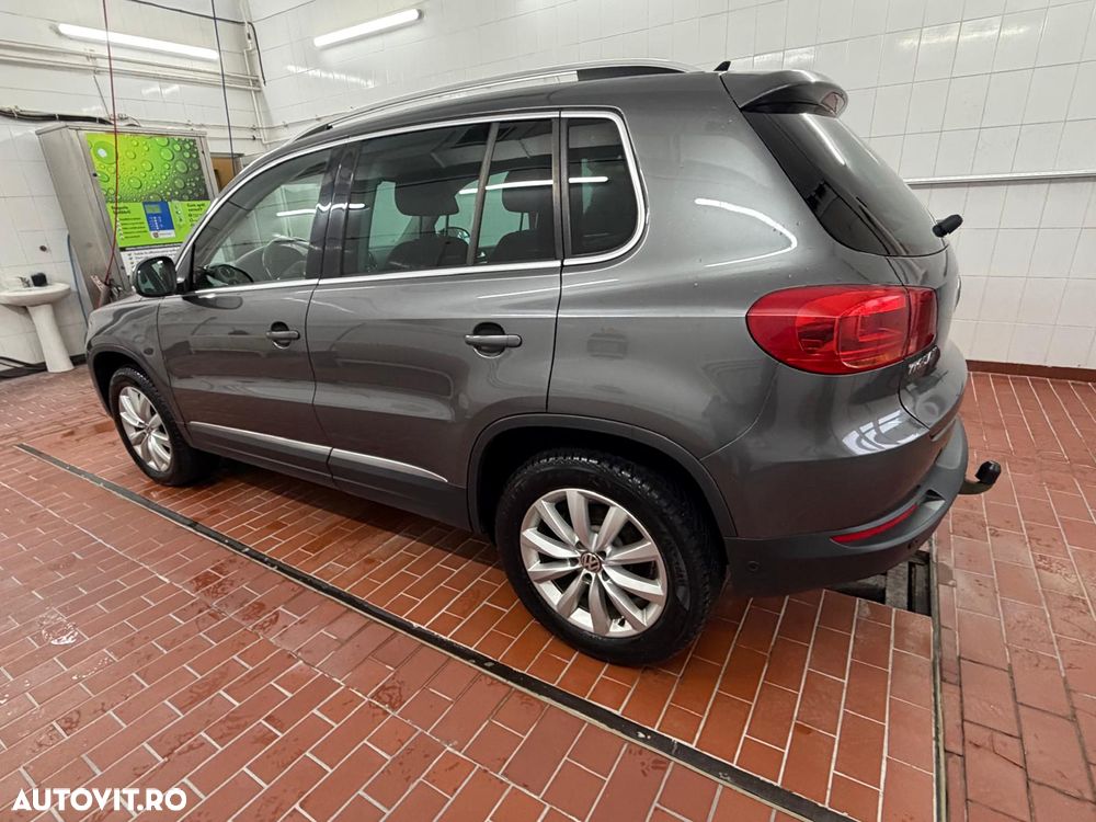 Volkswagen Tiguan 2.0 TDI DPF 4Motion Exclusive - 5