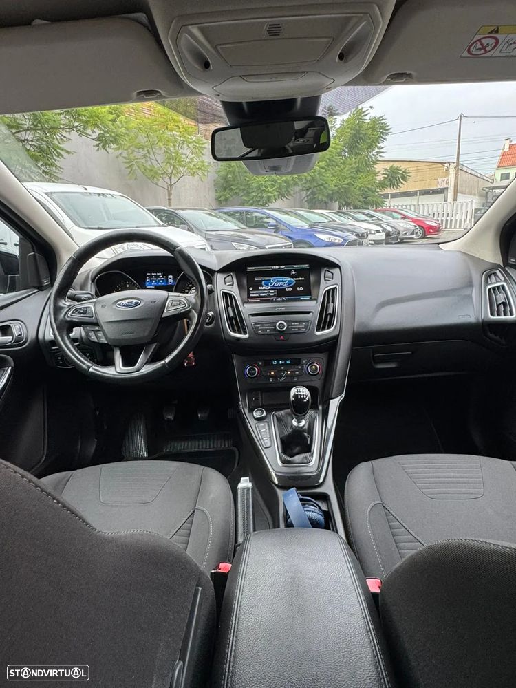 Ford Focus SW 1.5 TDCi Titanium - 6