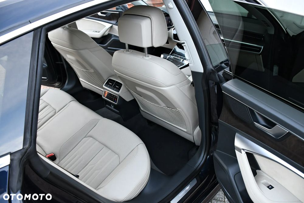 Audi A7 Sportback - 25