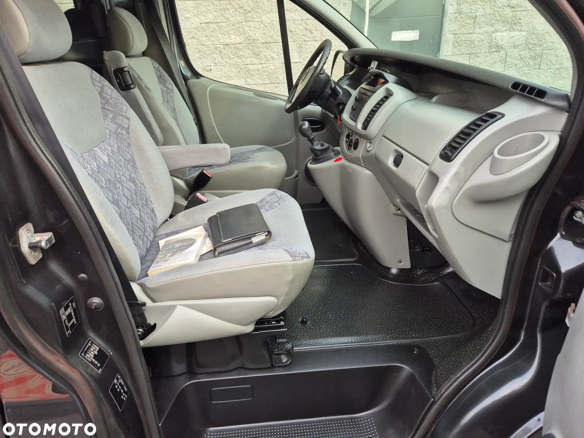 Opel Vivaro - 16