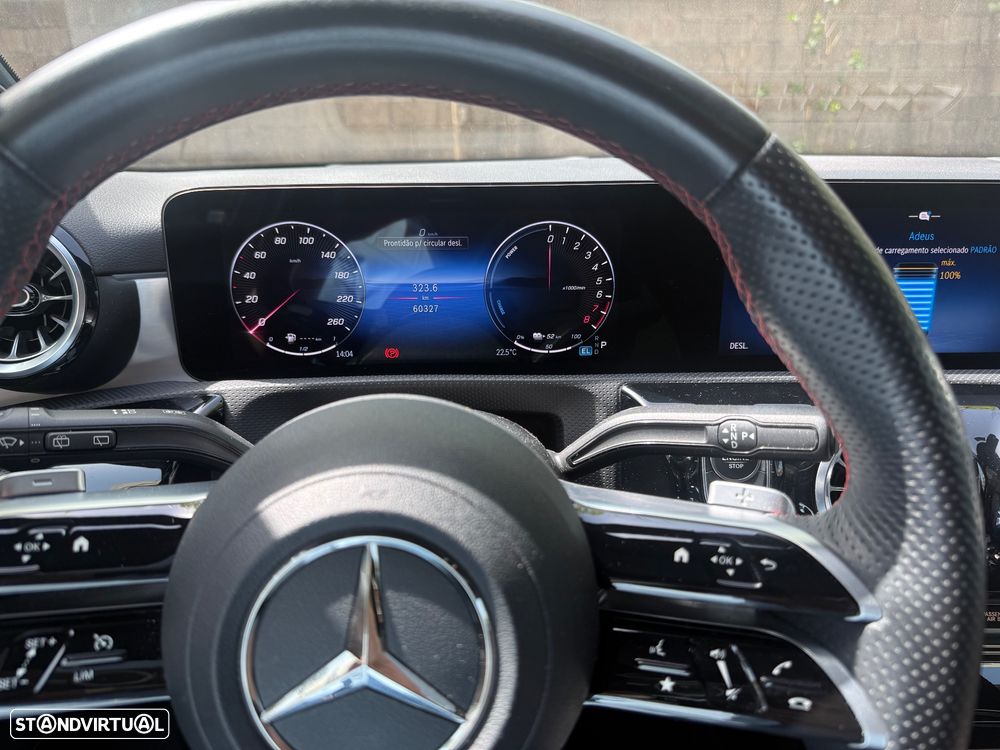 Mercedes-Benz A 250 e AMG Line - 5