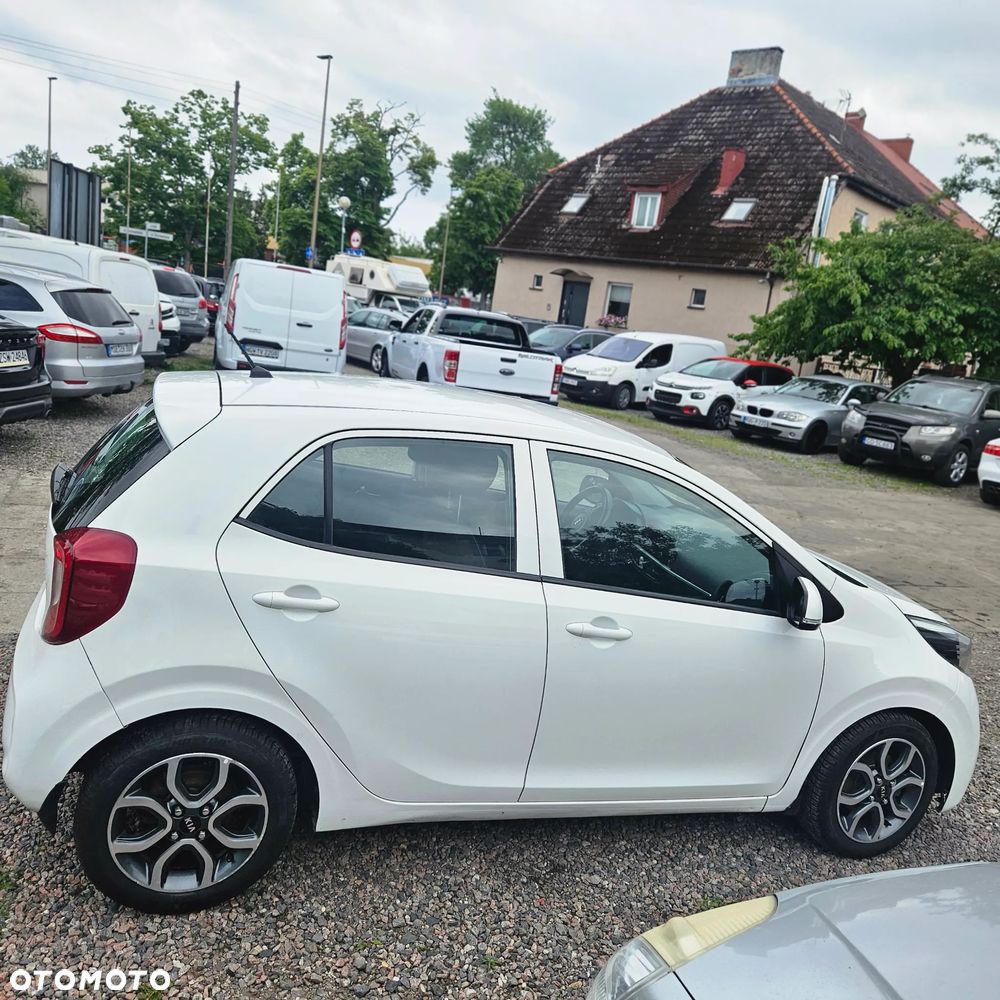 Kia Picanto - 10