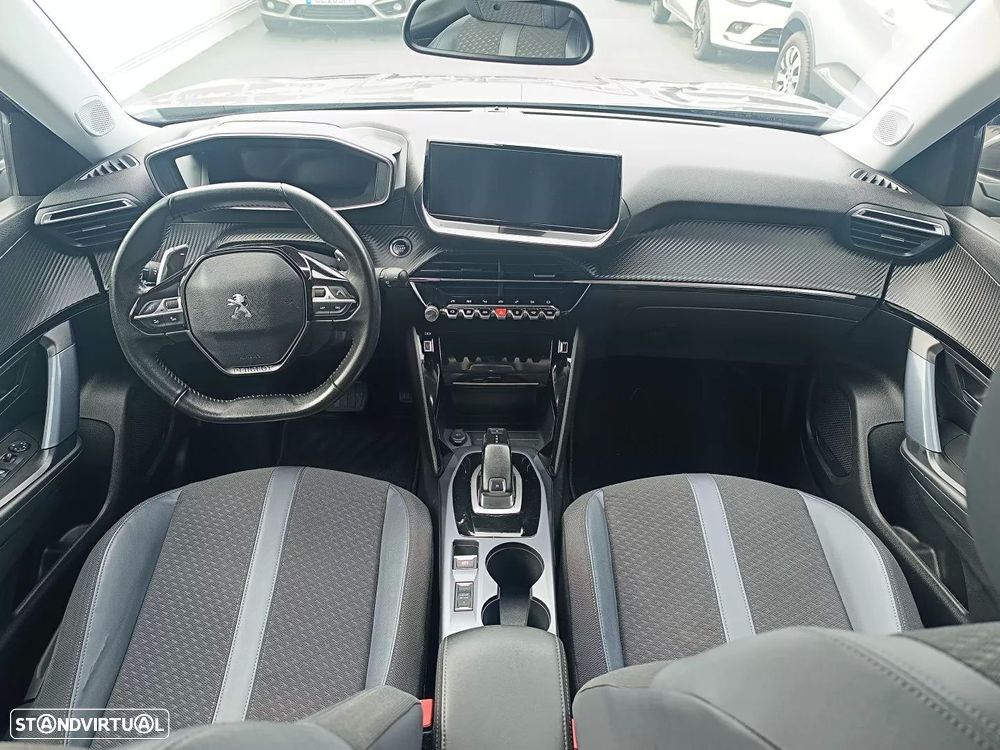 Peugeot 2008 PureTech 130 EAT8 Allure - 21