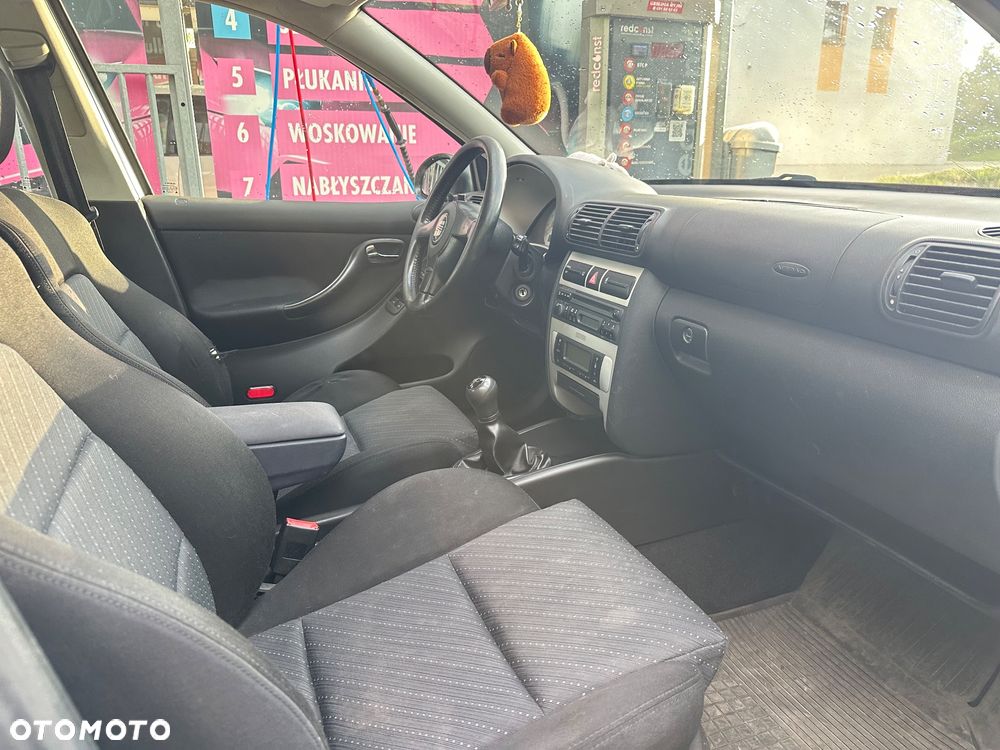 Seat Leon 1.6 Spirit Cool - 19