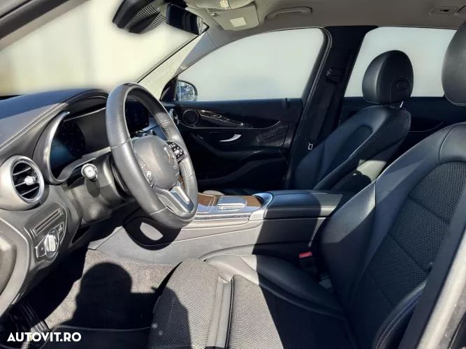 Mercedes-Benz GLC 300 4MATIC - 13