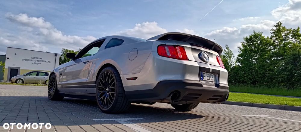 Ford Mustang 5.0 V8 GT Premium - 4