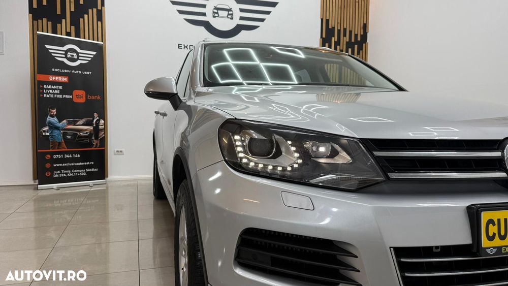 Volkswagen Touareg - 11