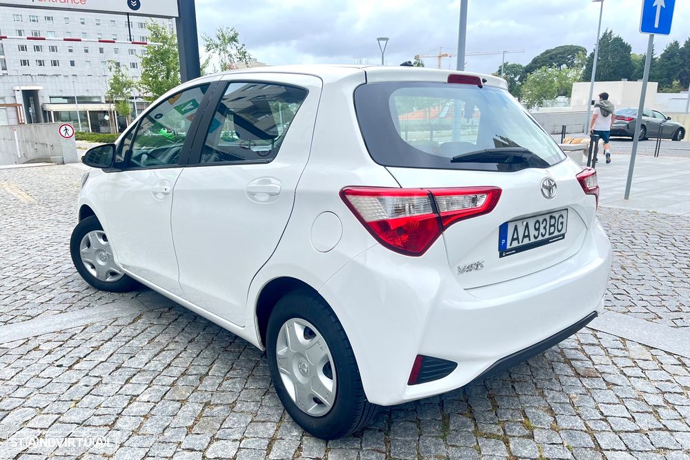 Toyota Yaris 1.0 VVT-i ACtive - 4
