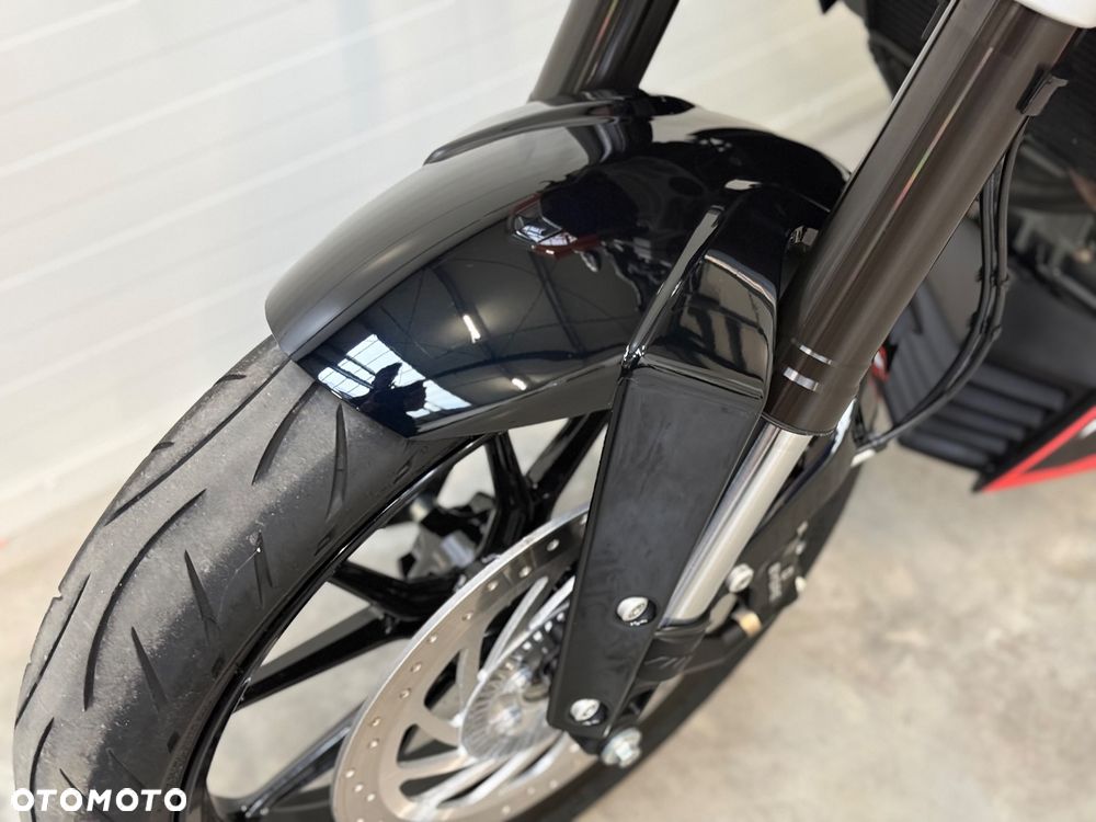 KTM Duke - 23