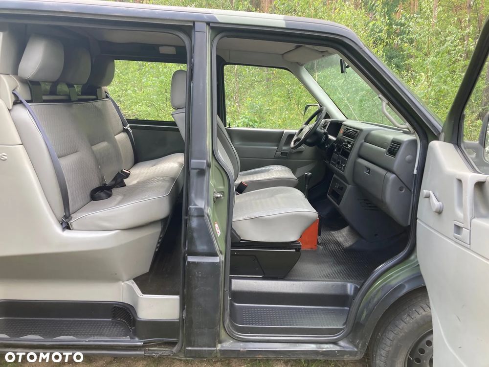 Volkswagen Transporter - 8