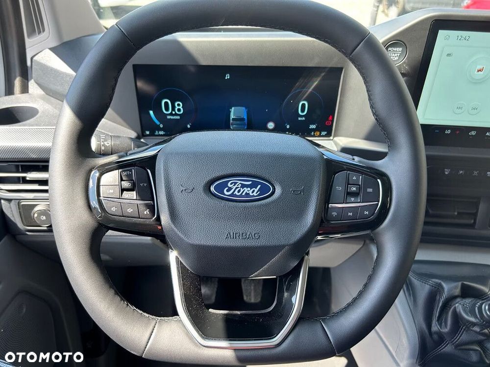 Ford Transit Custom L2H1 2.0 136KM - 11