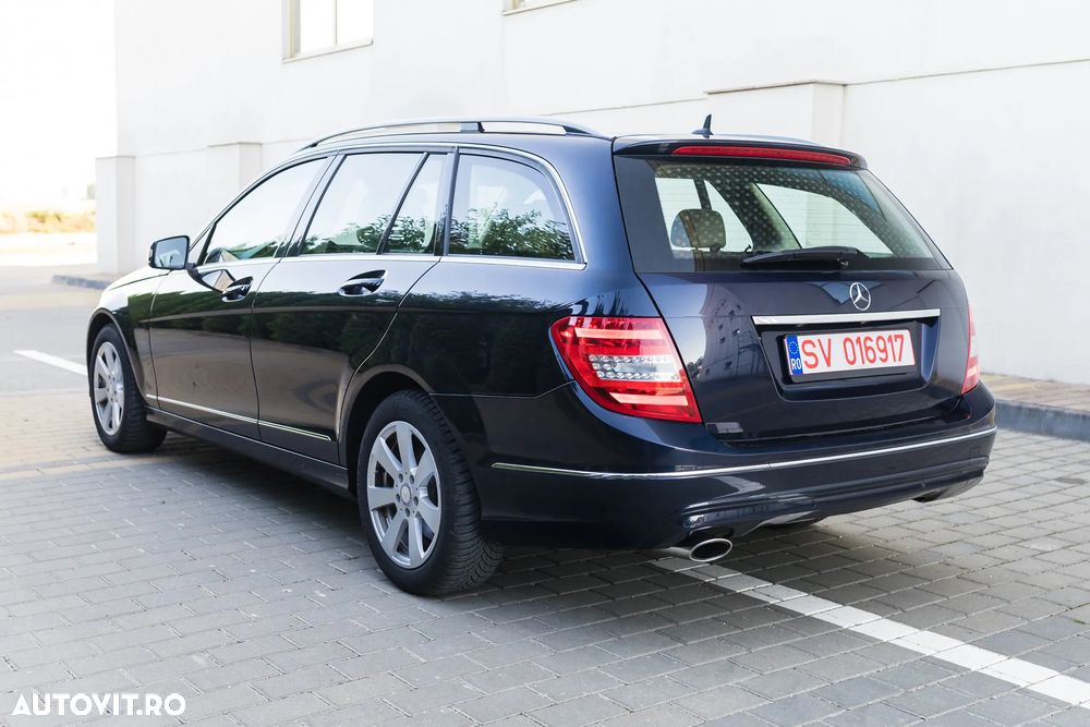 Mercedes-Benz C 220 CDI DPF (BlueEFFICIENCY) 7G-TRONIC Elegance - 3