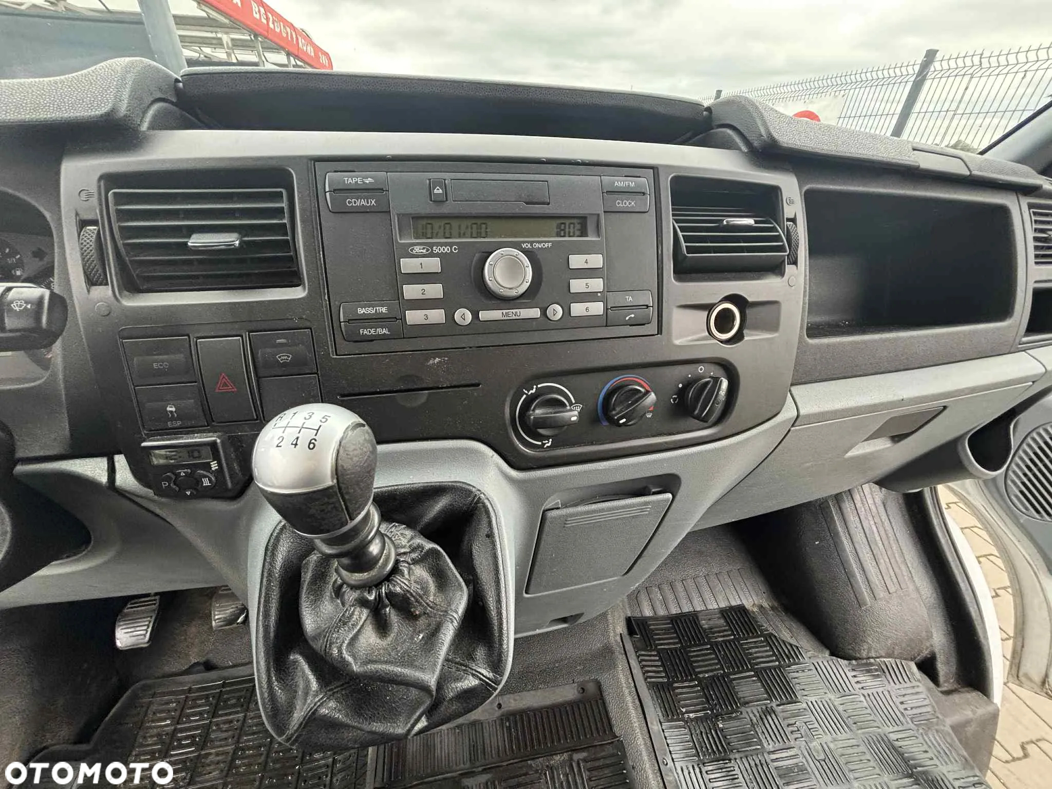 Ford Transit - 5