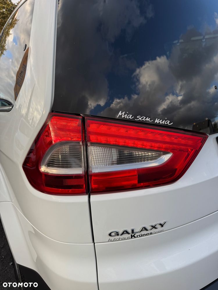 Ford Galaxy - 13