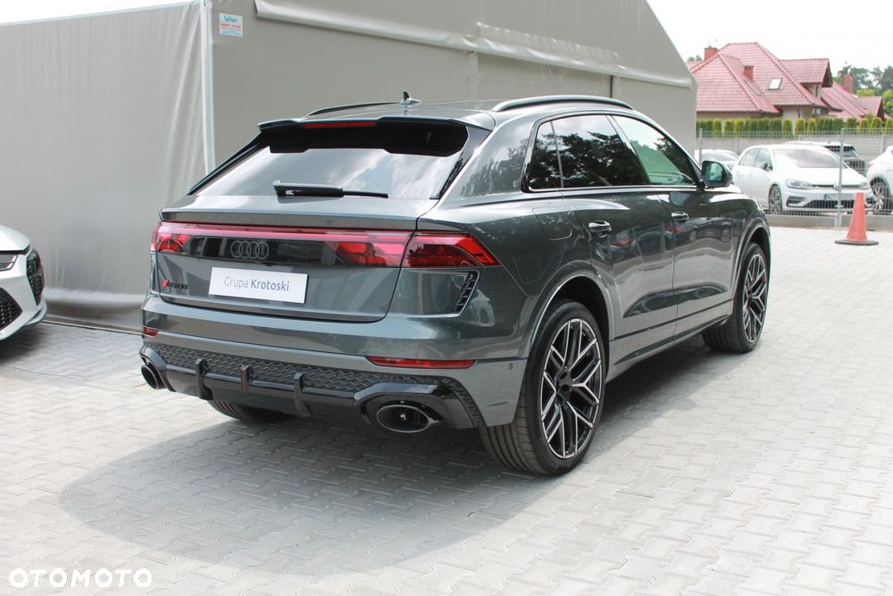 Audi RS Q8 - 7