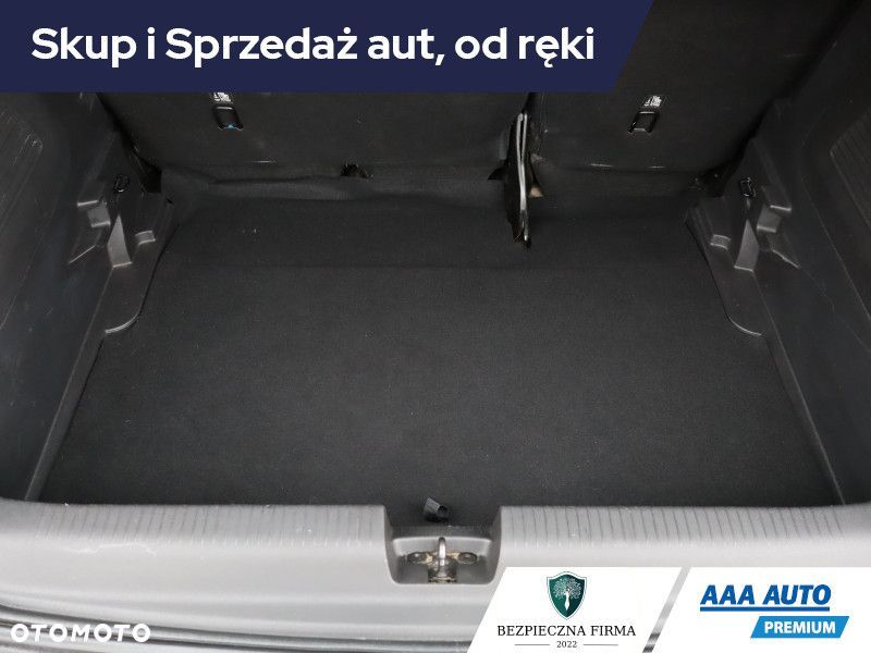 Opel Crossland X - 15