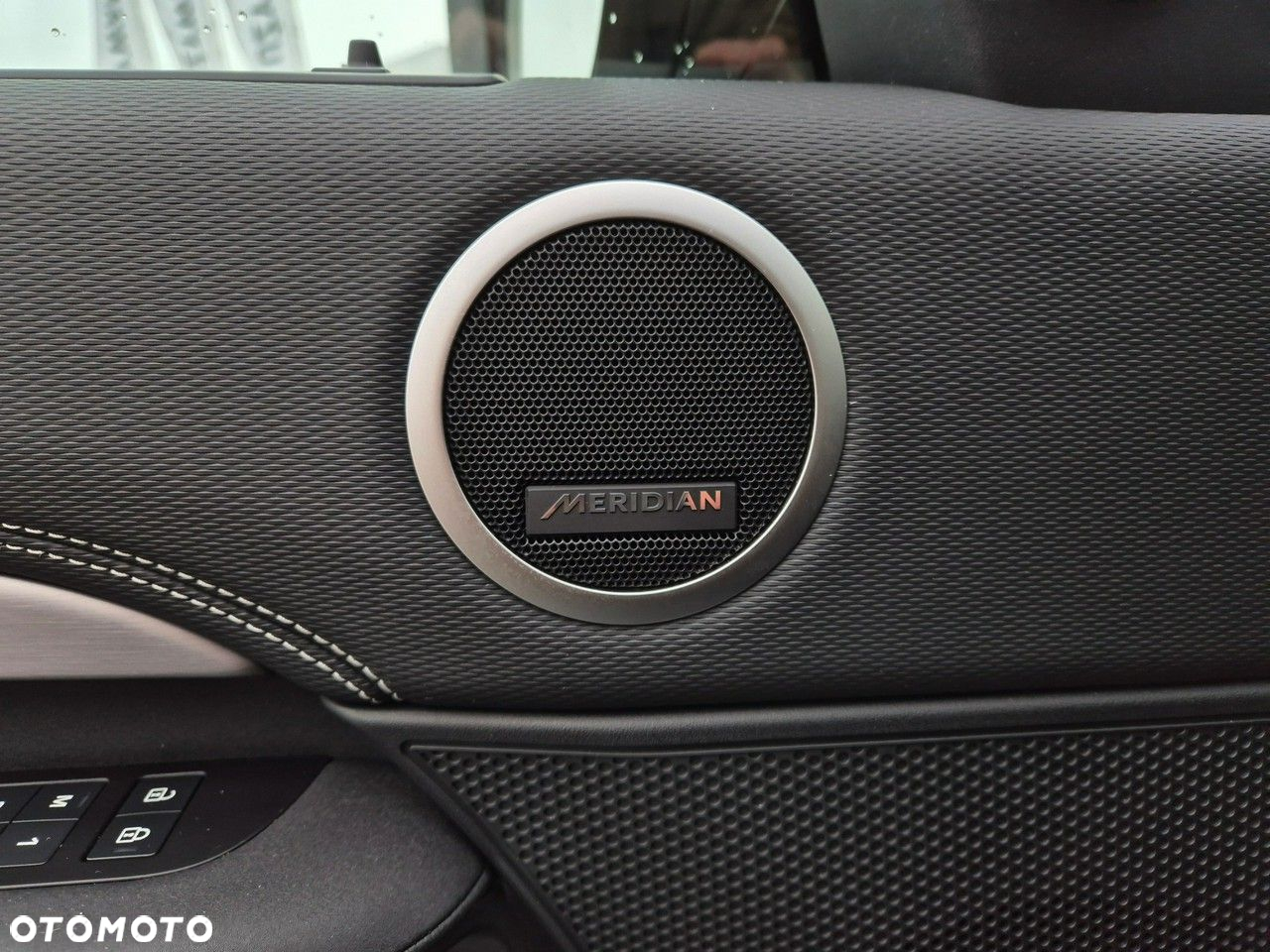 Land Rover Discovery - 33