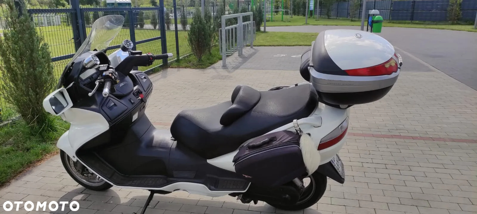 Suzuki Burgman - 8
