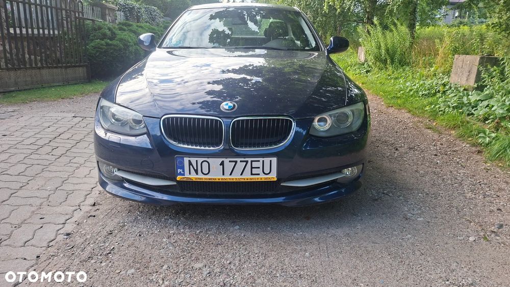 BMW Seria 3 318i - 1