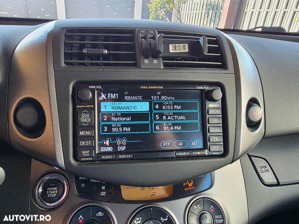 TOYOTA RAV4 2011 — imagine 10