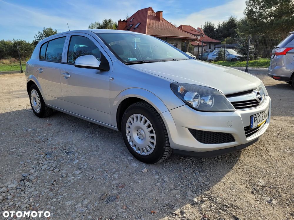 Opel Astra - 2