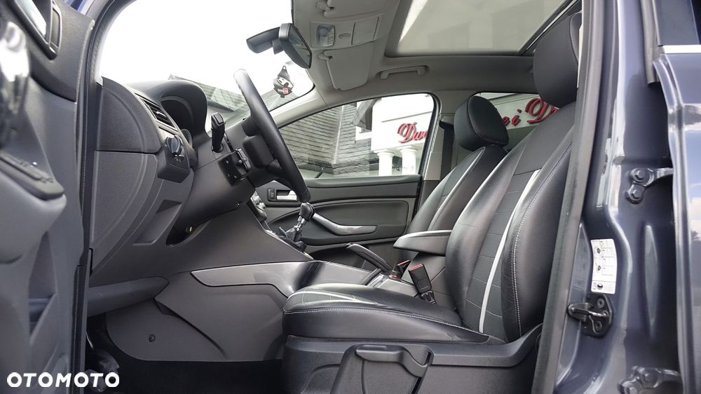 Ford Kuga - 23
