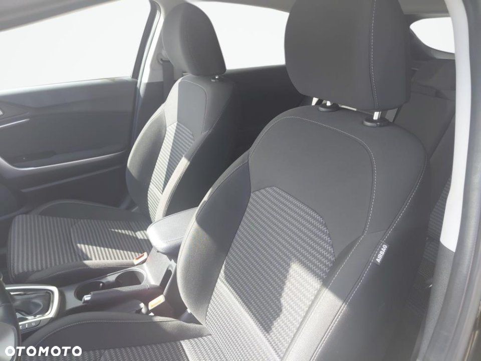 Kia XCeed - 12