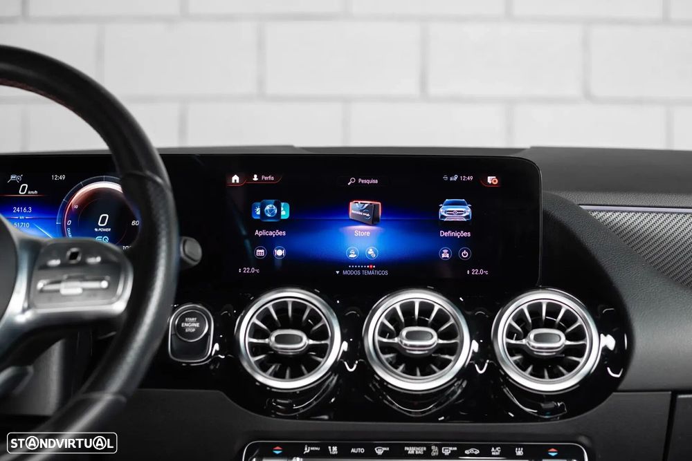 Mercedes-Benz GLA 250 e 8G-DCT AMG Line - 24