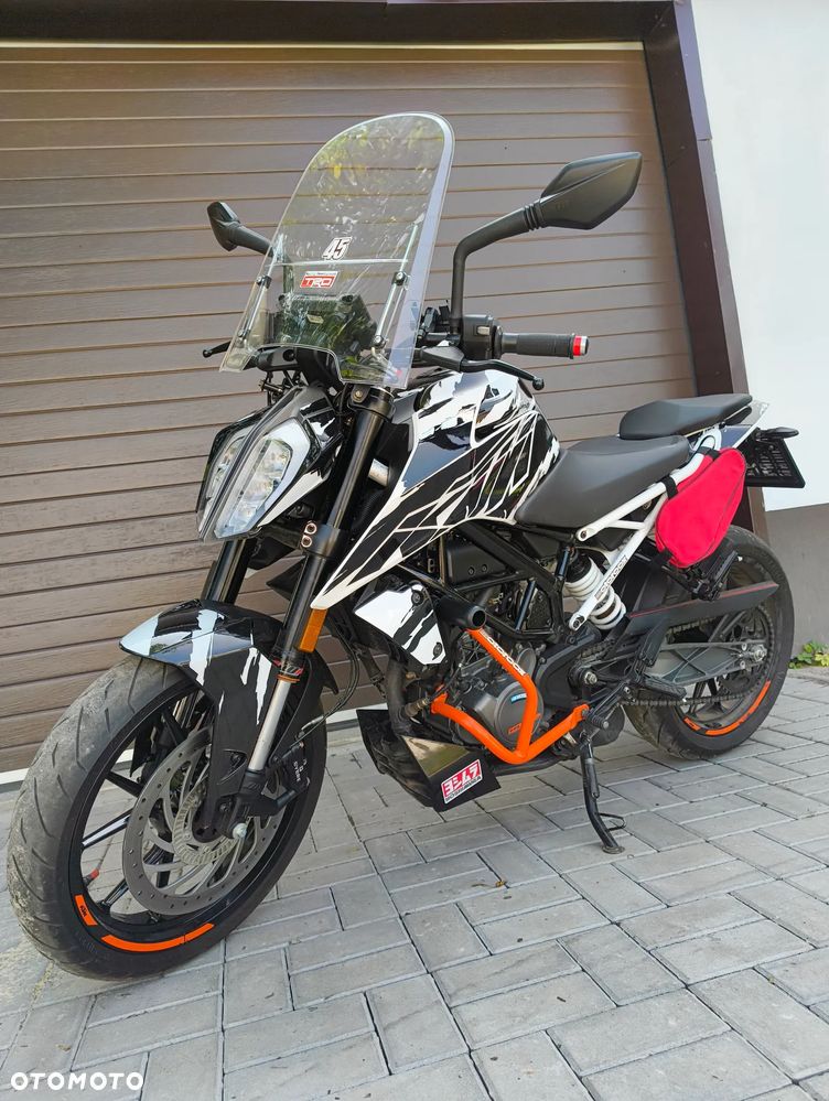 KTM Duke 125 - 1