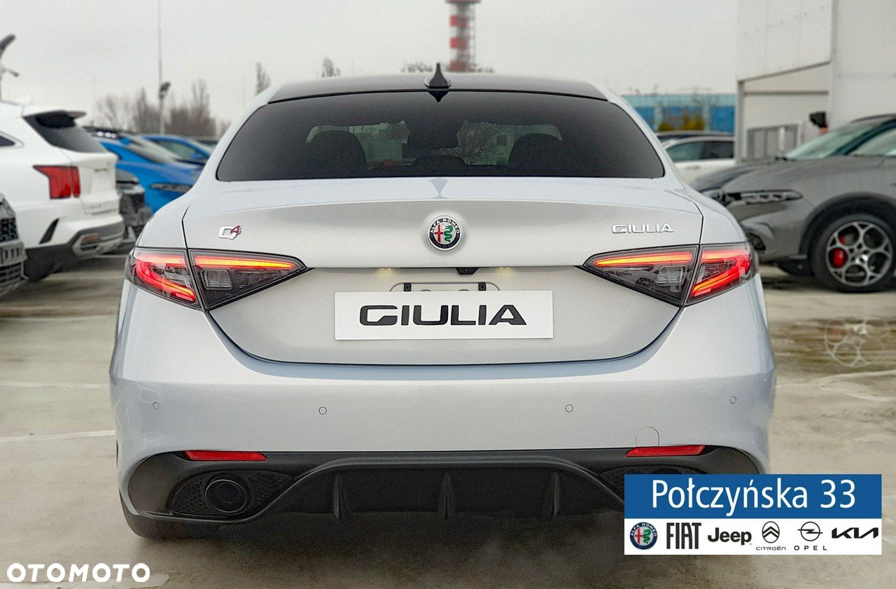 Alfa Romeo Giulia - 7