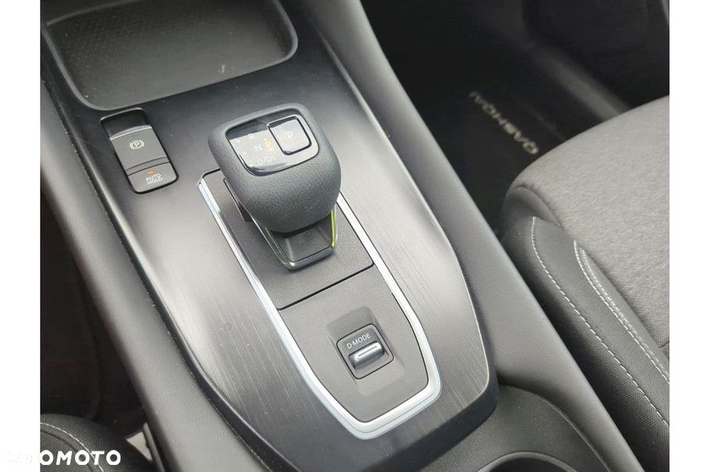 Nissan Qashqai 1.3 DIG-T MHEV N-Connecta Xtronic - 10