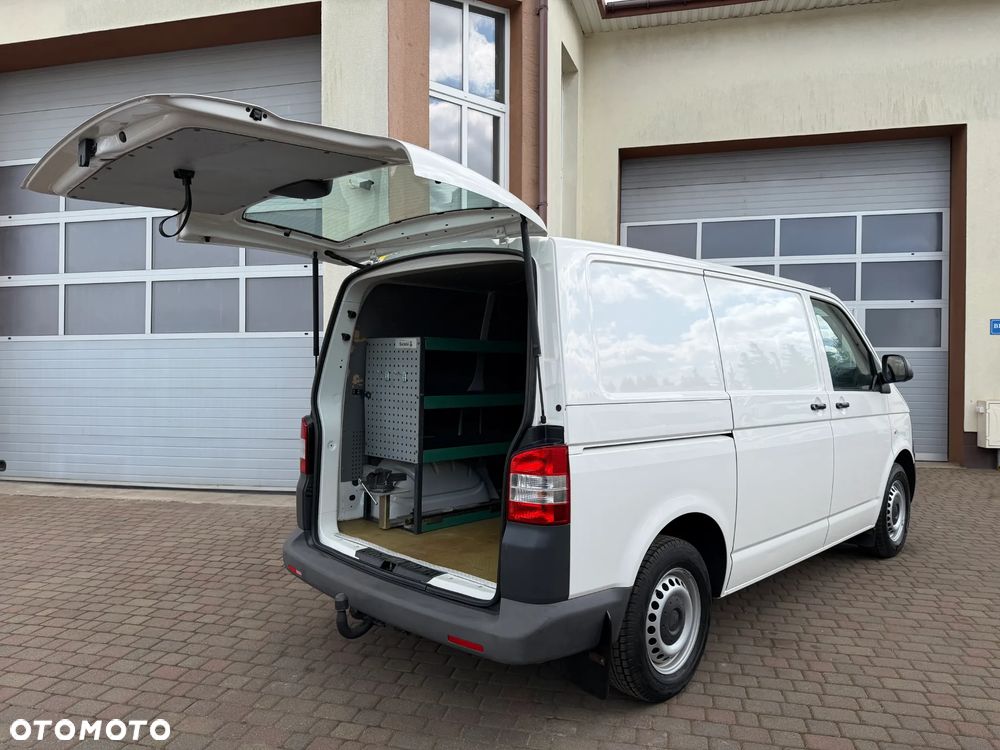 Volkswagen Transporter T5 Warsztat L1H1 - 14