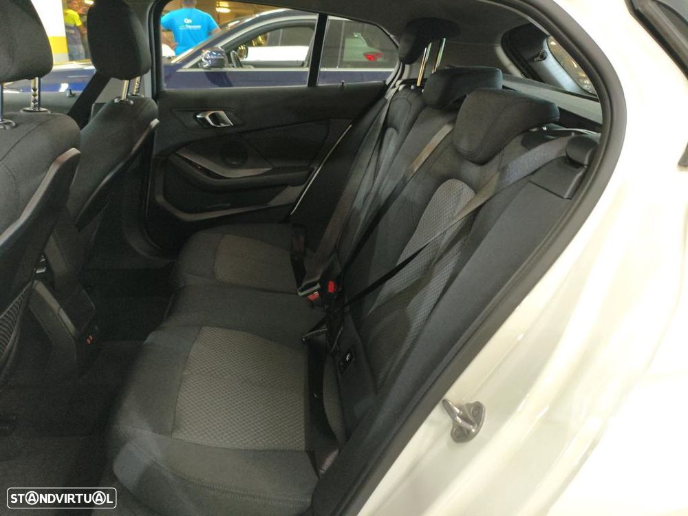 BMW 116 i Advantage - 8