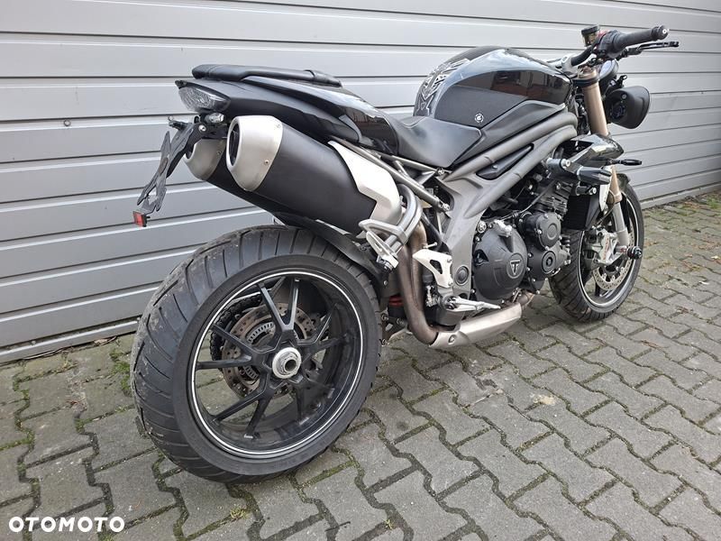 Triumph Speed Triple - 3