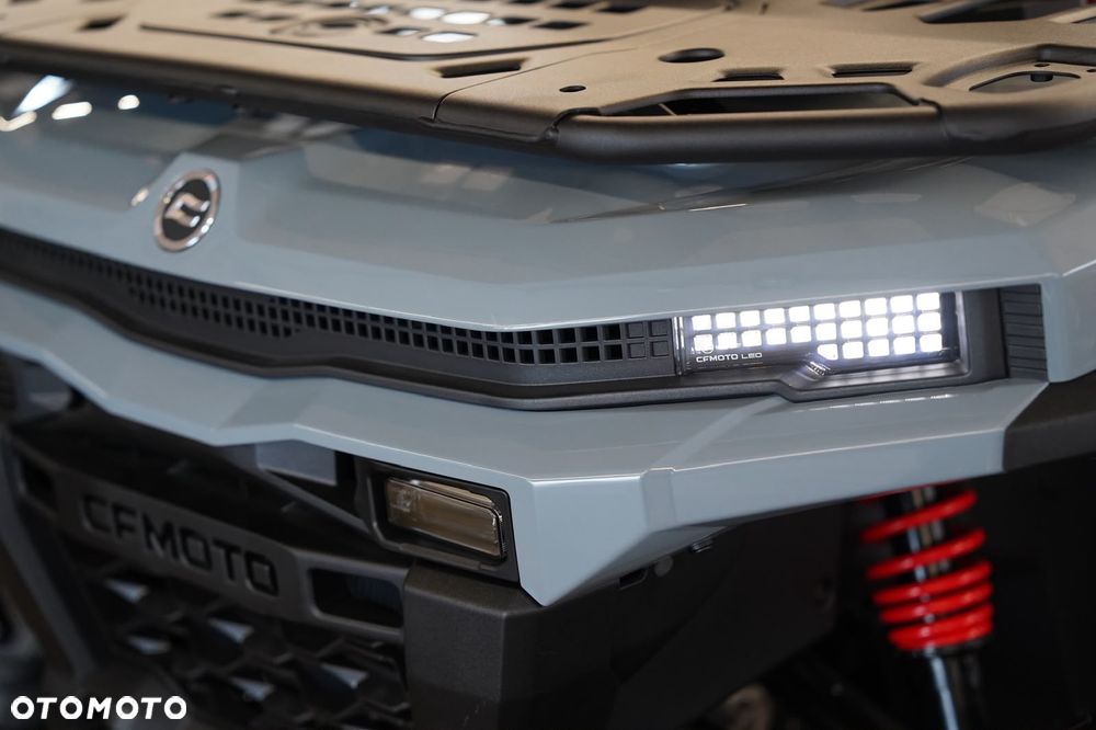 CFMoto CForce - 30
