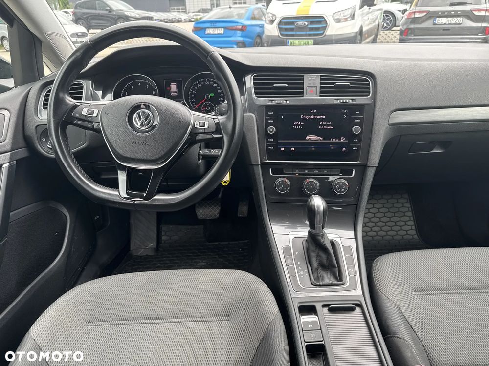 Volkswagen Golf 1.5 TSI BMT Comfortline DSG - 11