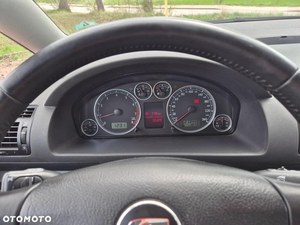 Seat Alhambra 2.0 Vigo - 23