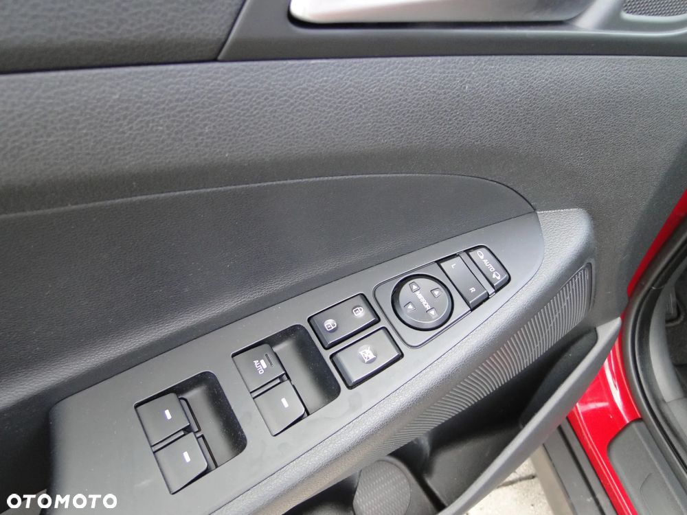 Hyundai Tucson 2.0 CRDi Premium 4WD - 10