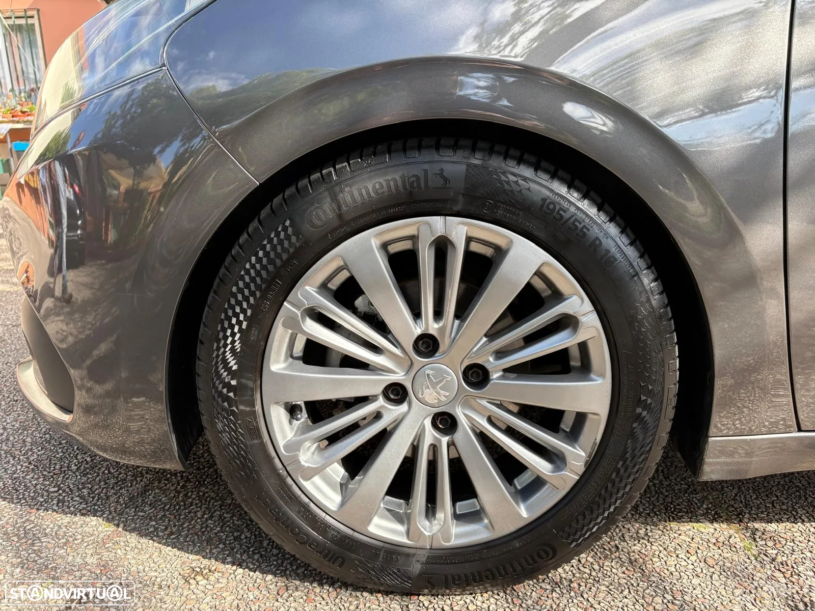 Peugeot 208 PureTech 110 Stop & Start Allure - 7