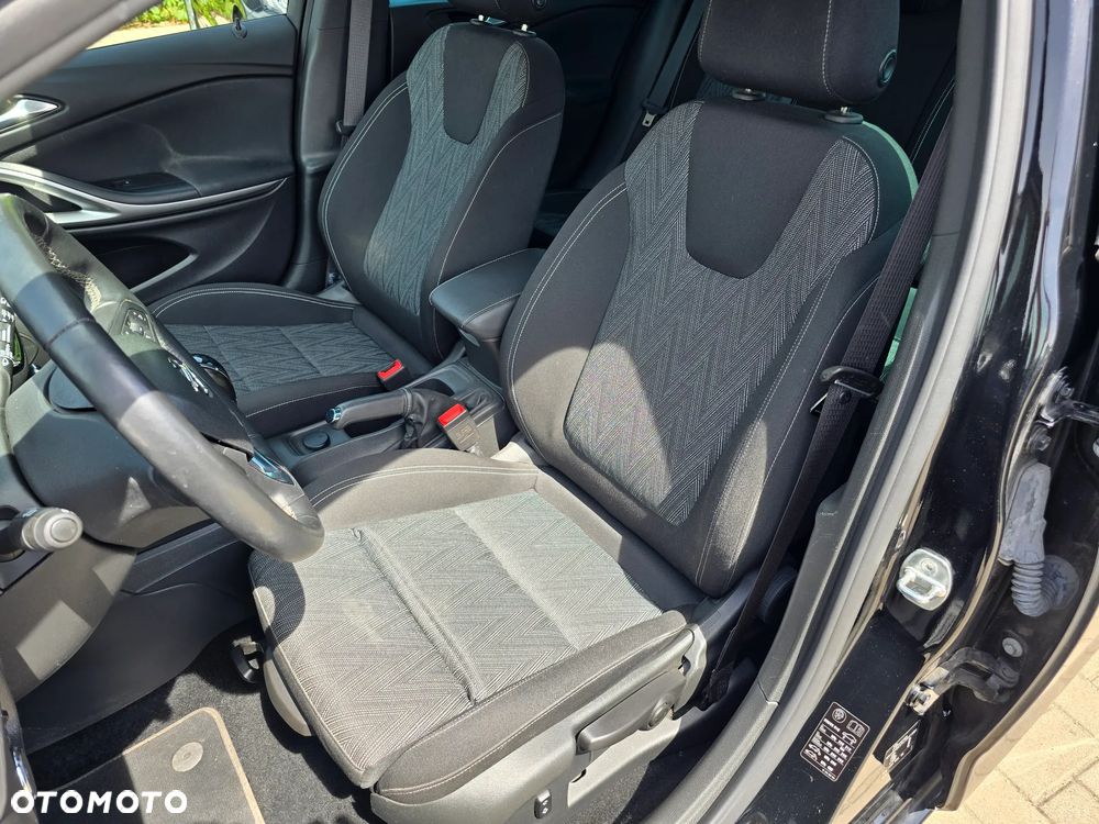 Opel Astra - 12