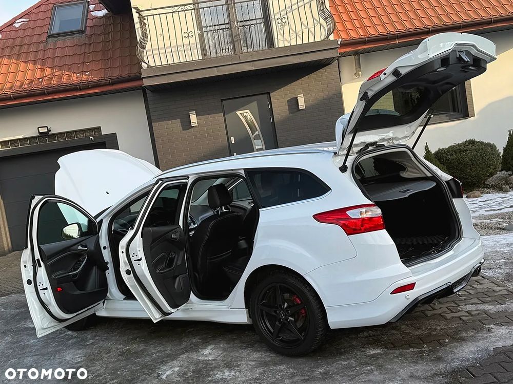 Ford Focus 1.6 EcoBoost Start-Stopp-System Titanium - 39