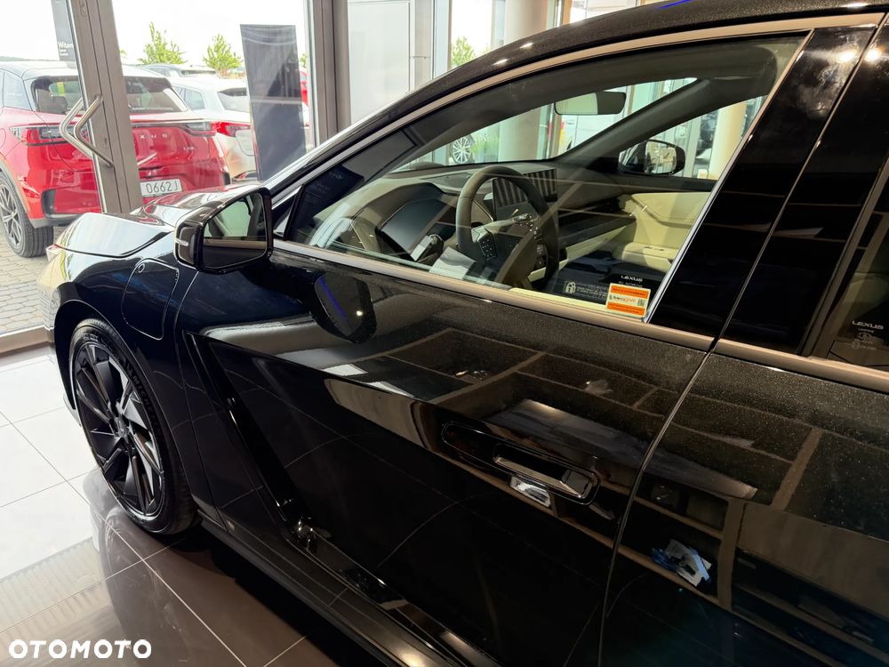 Lexus ES - 8