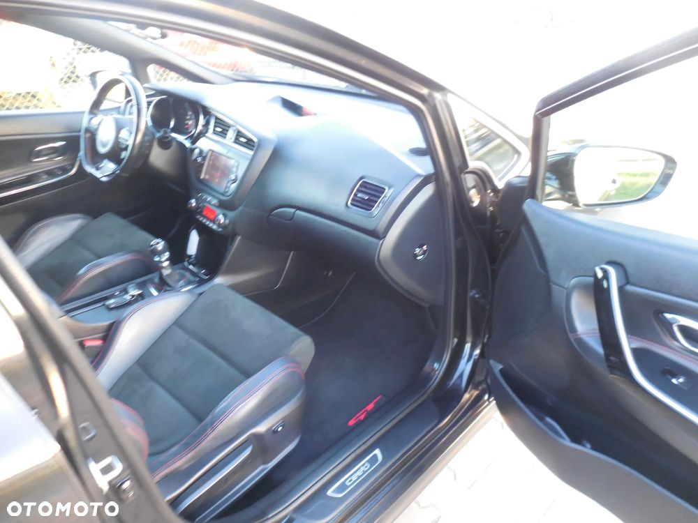 Kia Ceed Cee'd 1.6 T-GDI GT XL - 11