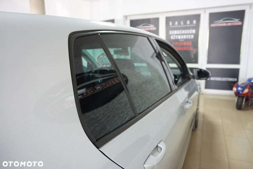 Volkswagen Golf 2.0 TDI DPF DSG Comfortline - 18