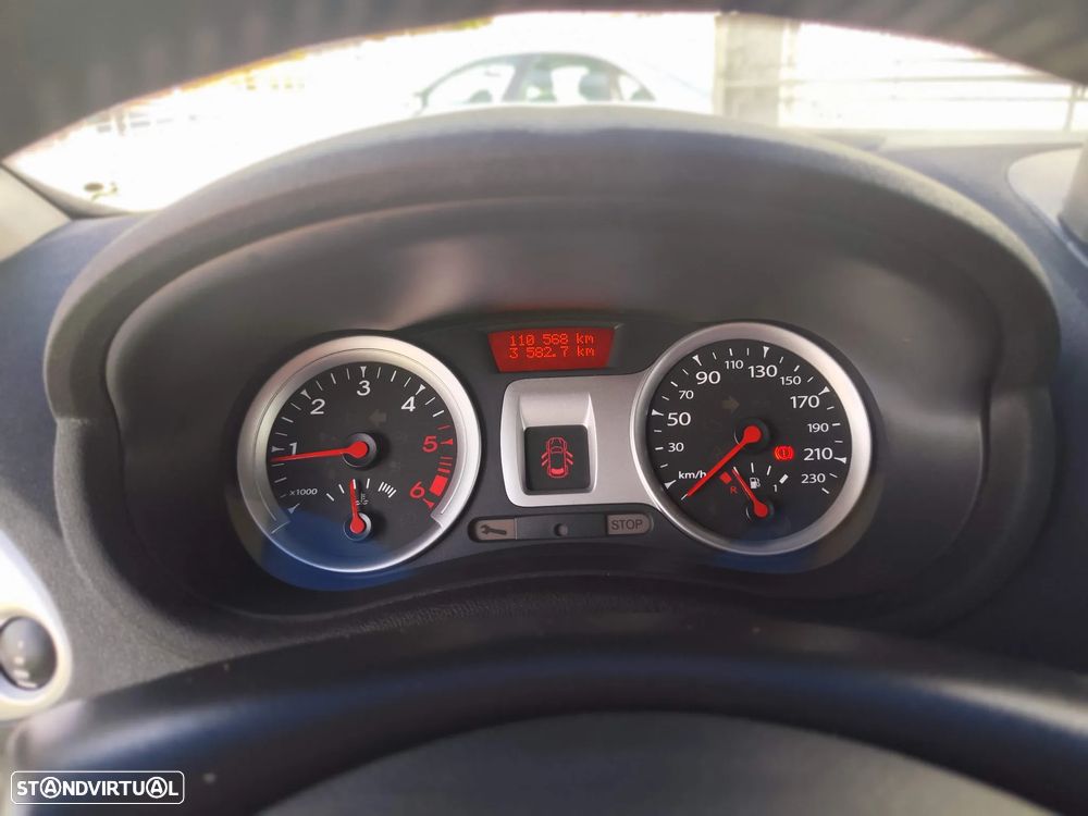 Renault Clio Break 1.5 dCi Dynamique S - 21