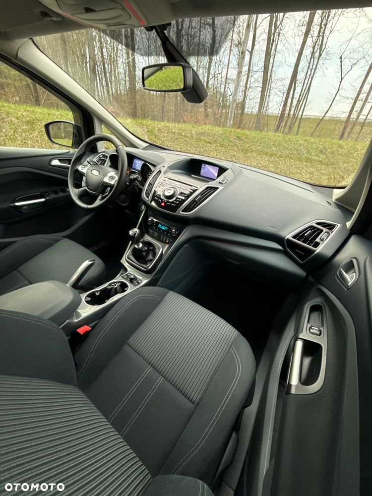 Ford C-MAX 1.6 TDCi Start-Stop-System Titanium - 24