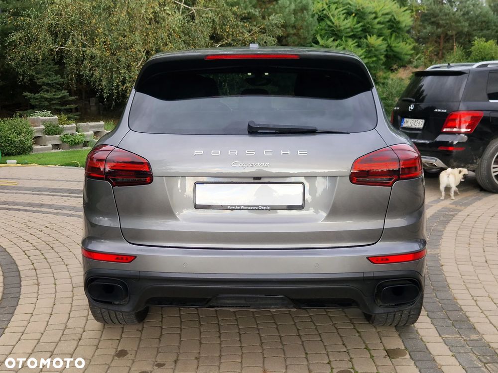 Porsche Cayenne - 5