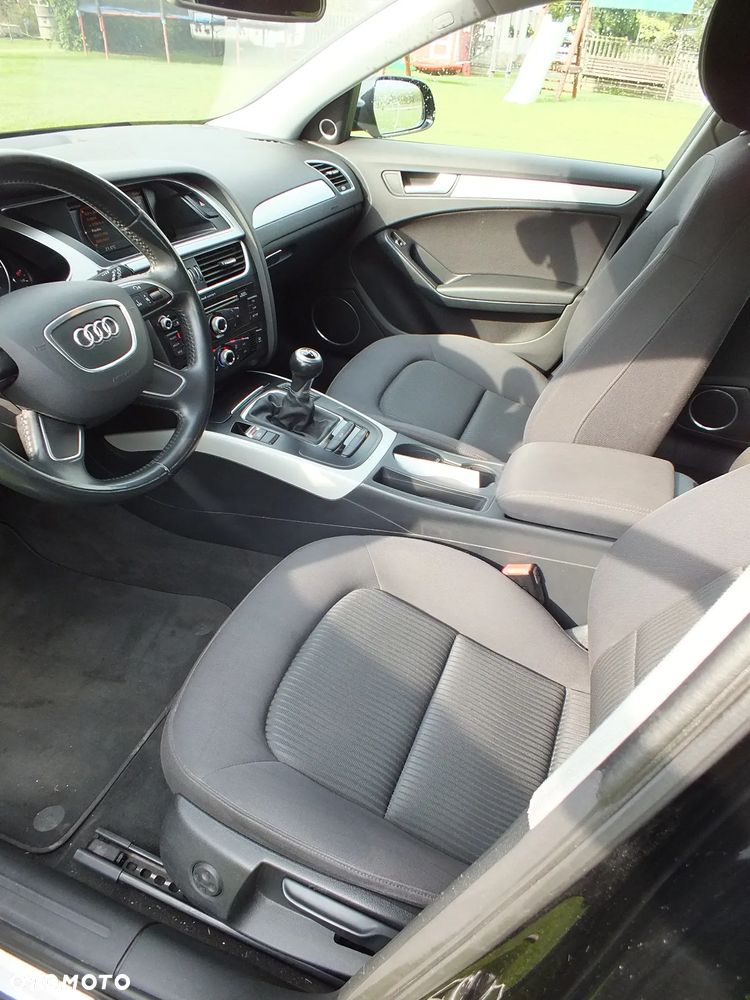 Audi A4 Avant 2.0 TDI - 8