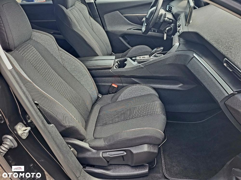 Peugeot 5008 - 7